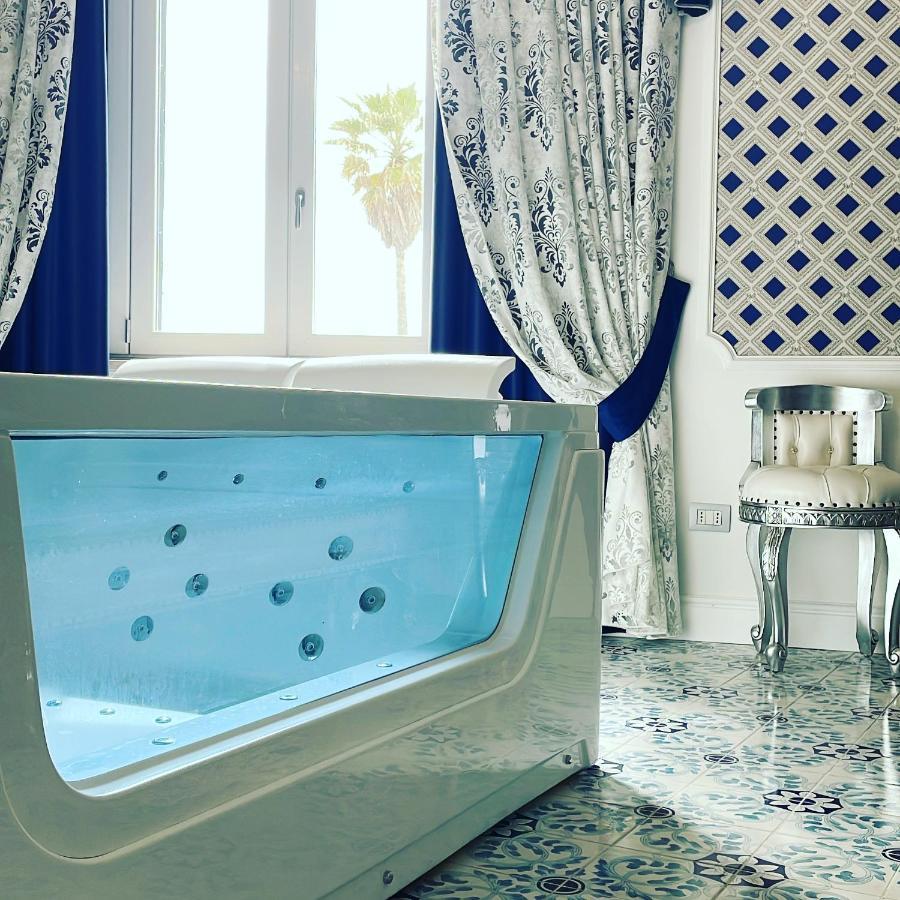Mirage Rooms Anzio Kültér fotó